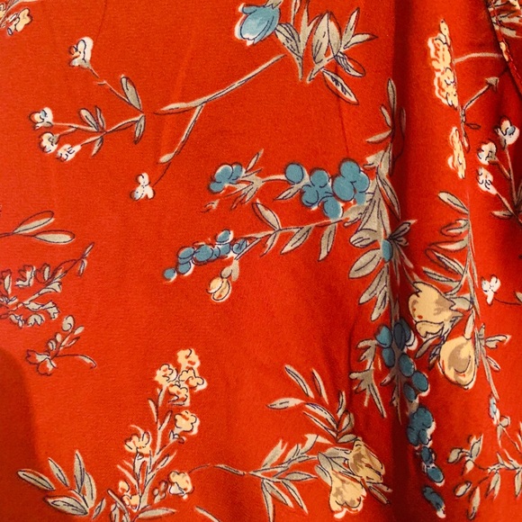 NWOT Sienna Sky Small Blouse - Picture 3 of 3